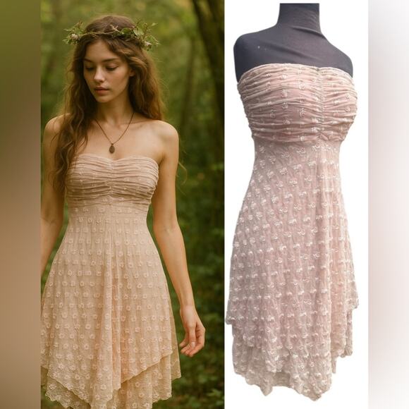 Free People Dresses & Skirts - Y2K Free People Boho Fairy Strapless Ruched Floral Mesh Dress Size M Romantic
